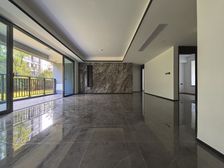 中央公园一环书包洋房带大花园。天玺壹号 次新小区 欢迎咨询!