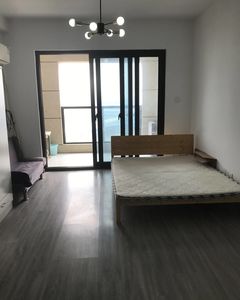宝龙世家3室2厅1卫南朝向150.0万元/套出售