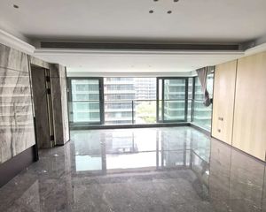 明湖懿秋东园912幢4室2厅3卫南朝向899.0万元/套出售