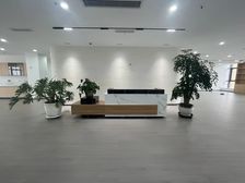 新吴区地铁口 金源大厦 豪华装修 三面采光 视野开阔 融智