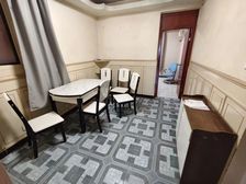 祥宾一村三房出售中间楼层南北通透客厅有窗户