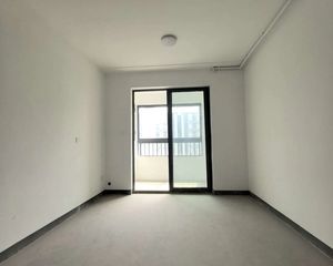 禾晓雅苑3室2厅1卫南朝向160.0万元/套出售