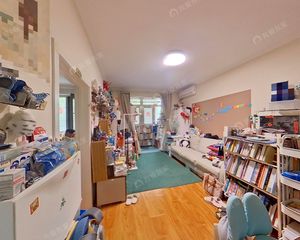 电梯两居首付仅38万、满五、小区已改造、婚房精装修