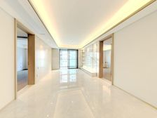 次新房,电梯洋房,小区自带会所 边套全明,看房方便