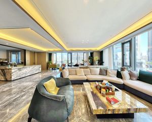 荣安江枫晓月5室3厅南
