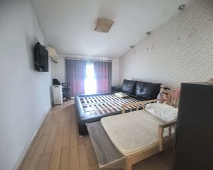 海华六和嘉园4室2厅2卫南朝向250.0万元/套出售