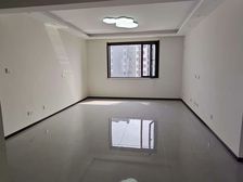 好房急售!出门新保师附小 秀兰尚城 南北通透精装三室 随时看