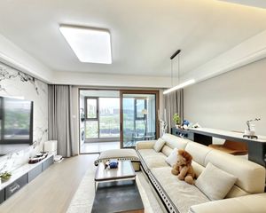 江上云境3室2厅2卫南朝向280.0万元/套出售