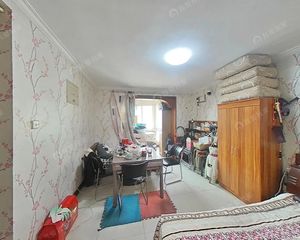 窦店·京南嘉园·新上中间层1室·低总价·位置好·看房方便