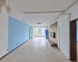 北三区板楼南北三居双卫 商品房满五仅契税 有钥匙随时看