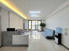 阳光城丽景湾4房2厅82元