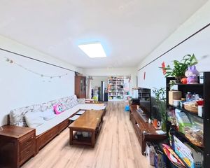 北京印象 西南向两居室 满五年 中间楼层 诚信出售