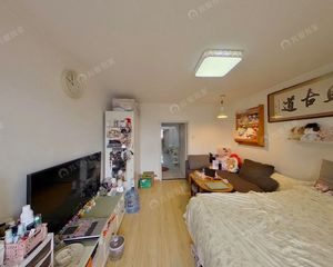 有电梯的南北两居室不临街近西土城地铁口