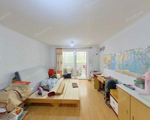 8号线育知路地铁,一层南北2居