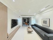 精装修 交通便捷 近地。铁 产权清晰 附送车位,无遮挡
