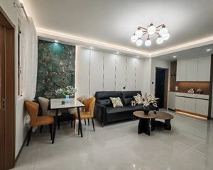 前卫路小学,三中分校,家装,三室两厅两卫,南北通透