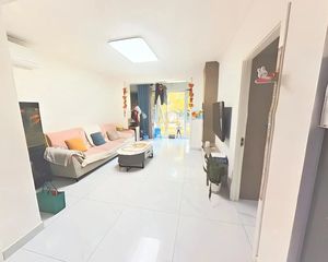 金汉三居室出售,价格好谈