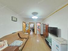 新上底楼带院子 1梯2户 位置安静 不靠路 看房提前约