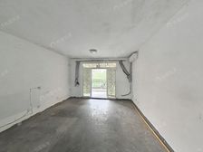 南北通飞机户型,位置安静,视野开阔,采光充足