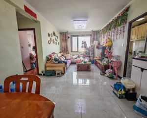 中加荣园2室精装修企业推荐房源