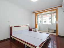 金梅园小区,南北两房一厅,一梯三户!