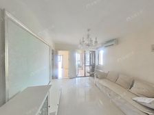电梯景观中高区,1+1格局,有钥匙看房方便