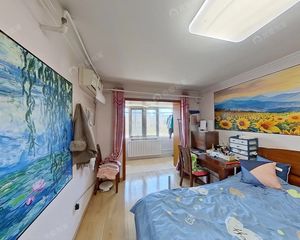松榆里,精装修2居室,南北通透,老旧改造过,公积金可贷30年