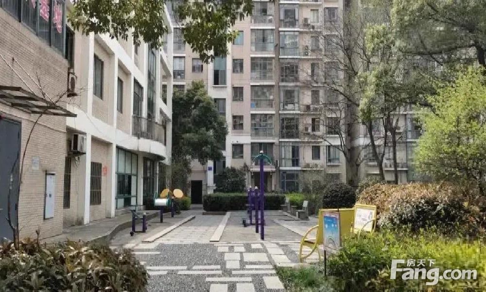 小区相关图