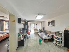 精装修 大花园全天有采光 业主居住两年 可领包入住