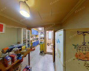 《总监推荐》 全南 采光好 捡漏 低楼层 近地铁两室