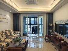 中梁首府4室2厅2卫南朝向249.0万元/套出售