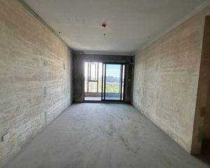 三里风荷3室2厅2卫南朝向167.0万元/套出售