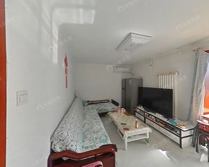 房山区燕山北庄南里?宏塔小区??电梯房2层3居诚意出售