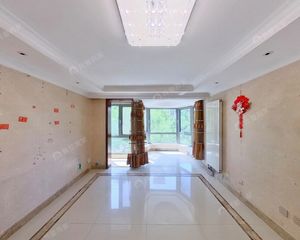板楼南向2+1 同户型蕞高性·价 比 随时可看 诚意出售