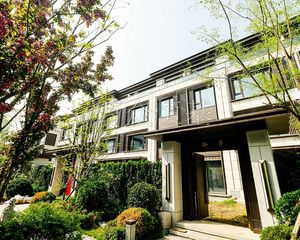 天樾书院 下叠 4室2厅 毛坯房 带电梯
