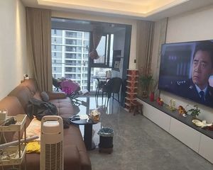 秋时皓月府3室2厅2卫南朝向189.0万元/套出售