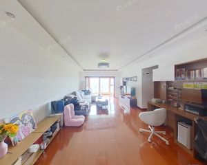 世华水岸C区·3室2厅边户明卫 正对小区花园看房方便