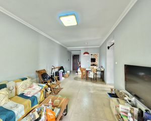 急卖,地鉄口,套二带阳台,品质小区,绿地468一期,价格可谈