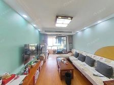 新出房源 此房一手动迁 自住装修 全明户型 通风效果好