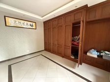 美式独栋别墅 大面宽364平米610万
