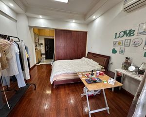 万宝公馆1室1厅1卫南朝向52.0万元/套出售