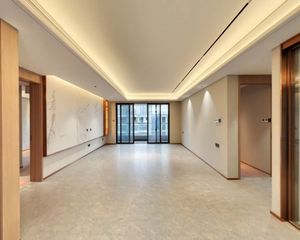 急售 价格有惊喜中化润达丰滨江樾城 4室2厅 东南