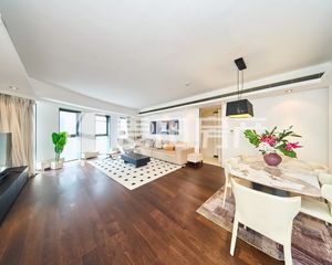 4室2厅三里屯SOHO公寓