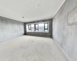 宝龙雅戈尔江汇城3室2厅2卫南朝向220.0万元/套出售