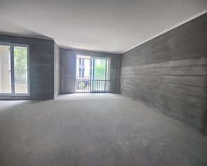 万科甲第十七4室2厅3卫南朝向740.0万元/套出售