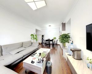 维护人直推,急售,价格有惊喜,万科金色城市 3室1厅 西南
