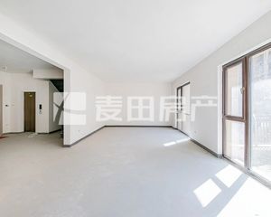 南北通透华润昆仑域4室2厅精装修