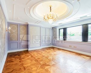 中粮瑞府 南向精装别墅 七室四厅户型 面积超六百平 业主急售