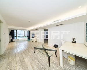正南贡院9号2室1厅精装修