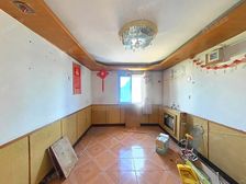 两居室户型方正采光良好诚意出售